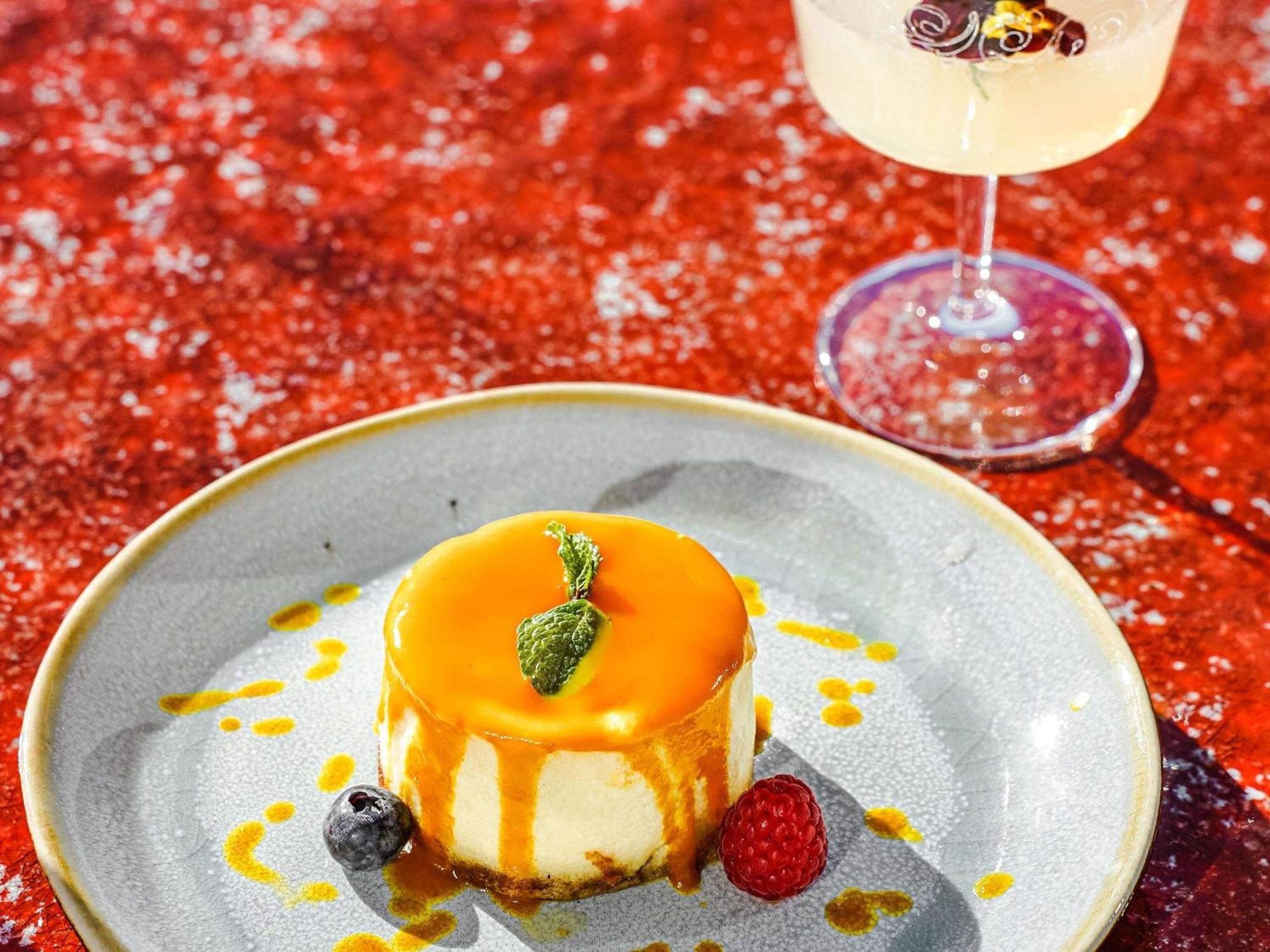 Too Hotel & Spa Paris - Mgallery Collection باريس المظهر الخارجي الصورة