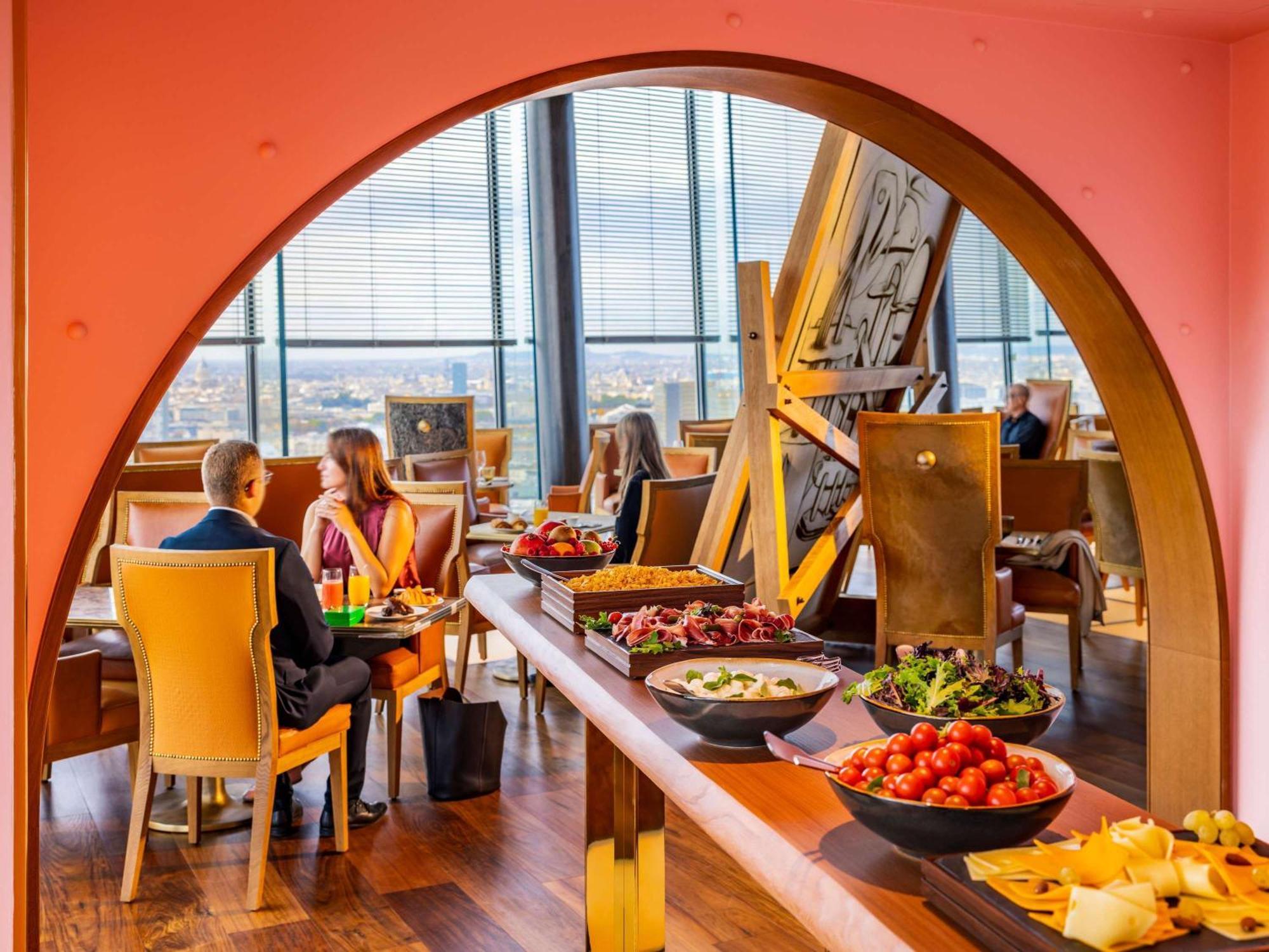 Too Hotel & Spa Paris - Mgallery Collection باريس المظهر الخارجي الصورة